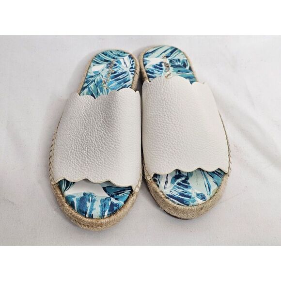 J. McLaughlin Aries White Leather Scalloped Sandals Size 6 - Picture 3 of 7